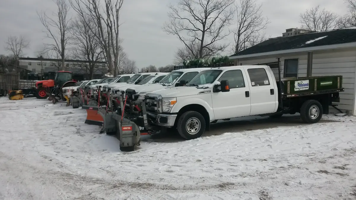 Snow removal service in London, Ontario